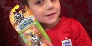 SKYLANDERS® CELEBRATES FOOTBALL […]