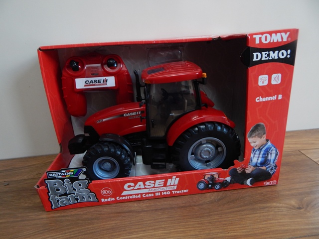 case remote control tractor