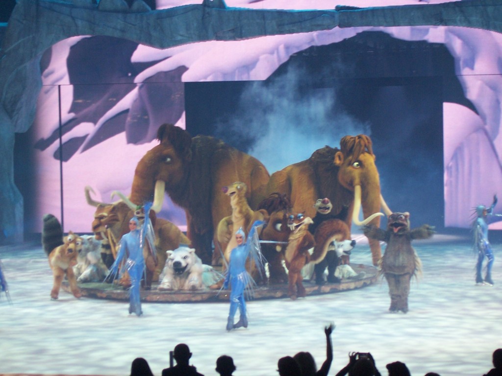 ICE AGE LIVE: A Mammoth Adventure World Premiere (Wembley Arena 2/11/12)