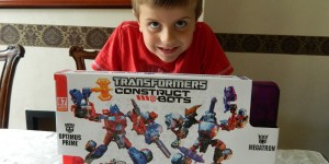 Transformers Construct Bots […]